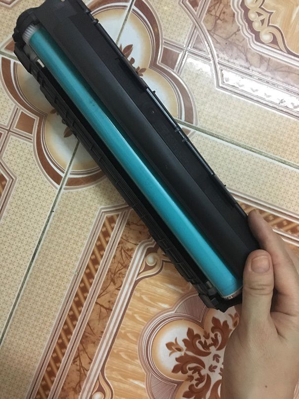 Đổ mực in với hộp mực 35A bị mờ