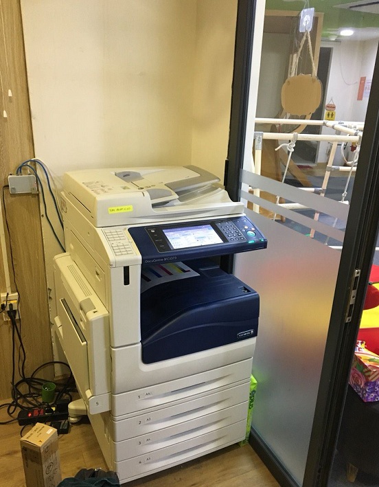cho thuê máy photocopy  màu